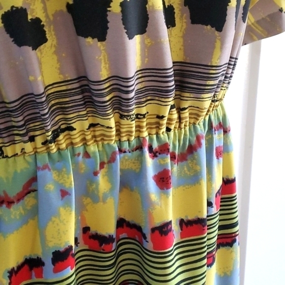 Walter Baker W118 Vibrant Colorful dress size small - Picture 4 of 6